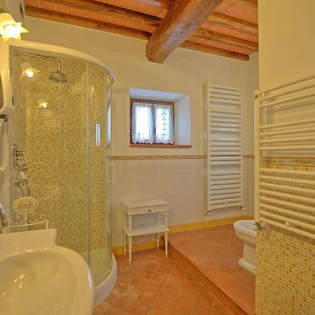Farneta Ii Sleeps 13 Pool Air Con Wifi 别墅 *