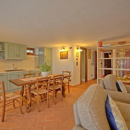 别墅 Farneta Ii Sleeps 13 Pool Air Con Wifi